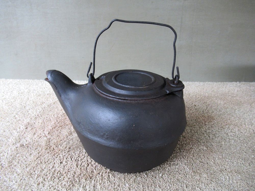 Cast Iron Kettles