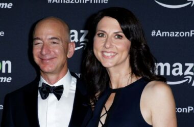 Mackenzie Bezos Net Worth