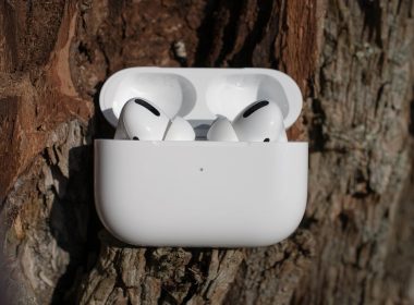 How to Fix AirPods Volume Sound Problems