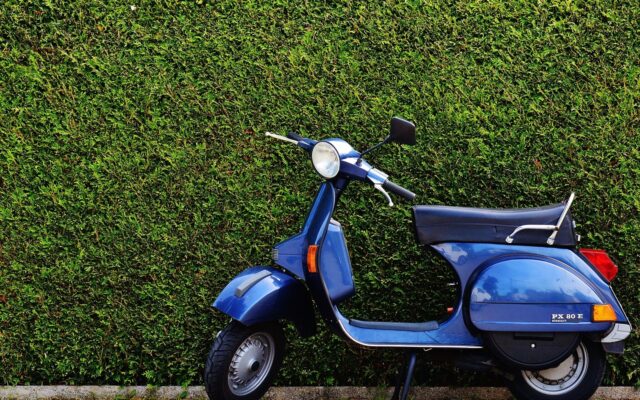 How Many Different Classes Of Mopeds Are There